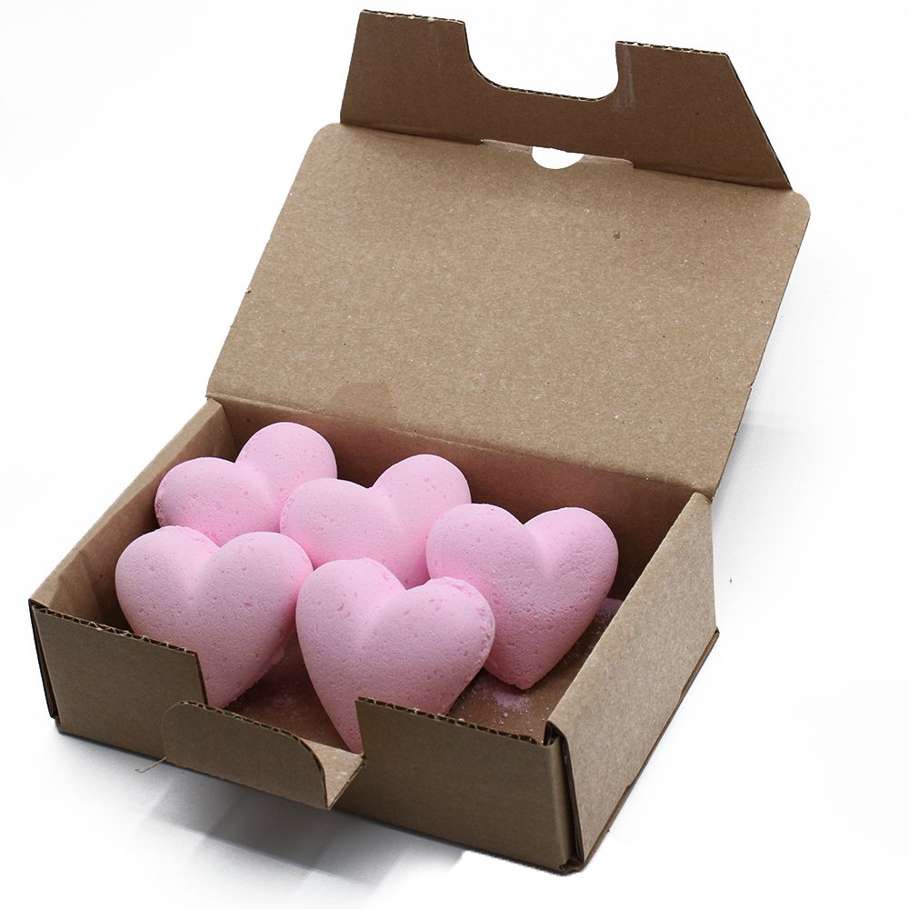 💕 Love Heart Bath Bomb 70g – Bubblegum Scent | Fun & Fizzy Bath Treat